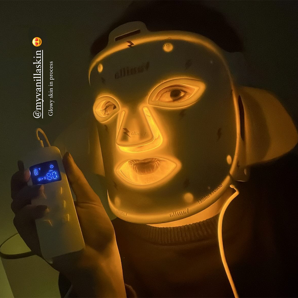 PRO-GLO silicone led face mask